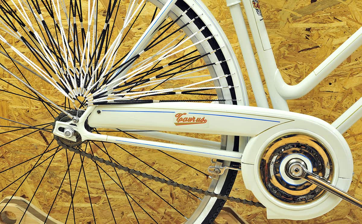 Taurus Lautal Donna 1948 B